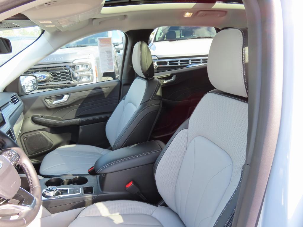 new 2025 Ford Escape car, priced at $41,284