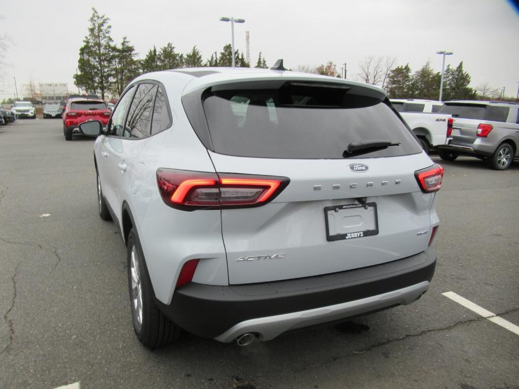 new 2025 Ford Escape car, priced at $28,648