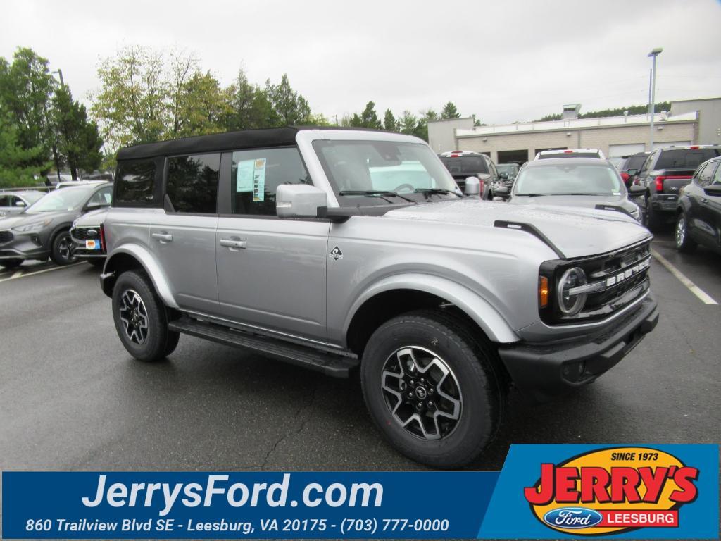 new 2024 Ford Bronco car, priced at $46,526