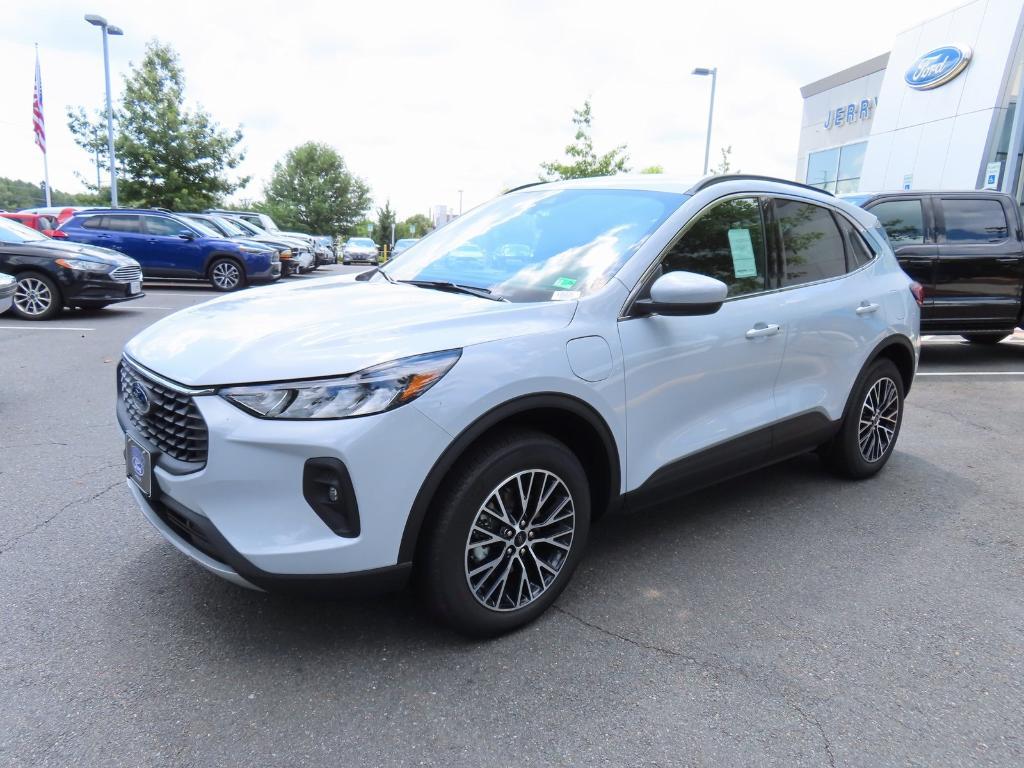 new 2025 Ford Escape car, priced at $28,968