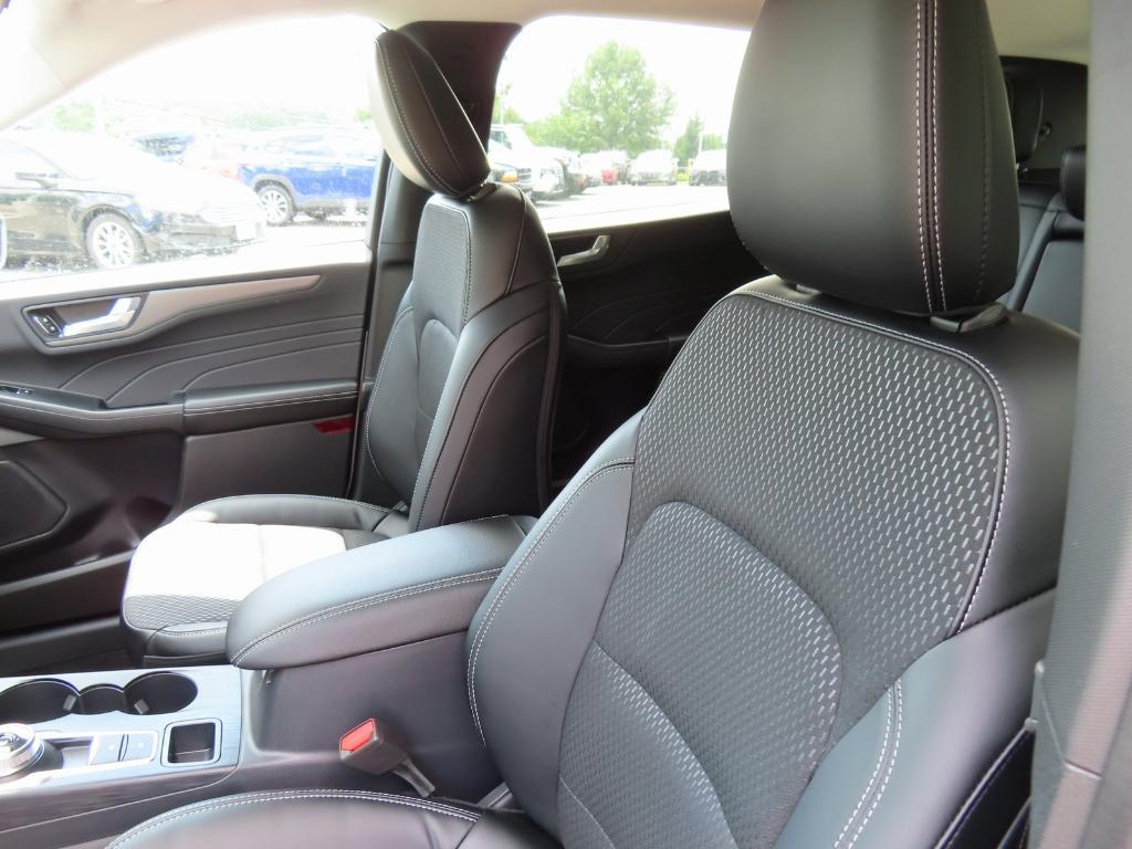 new 2025 Ford Escape car, priced at $28,968
