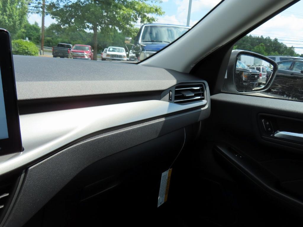new 2025 Ford Escape car, priced at $28,968