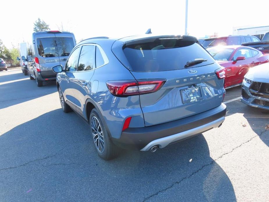 new 2025 Ford Escape car, priced at $39,663