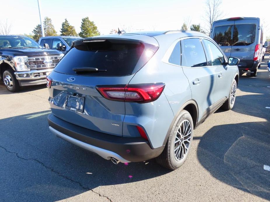 new 2025 Ford Escape car, priced at $39,663