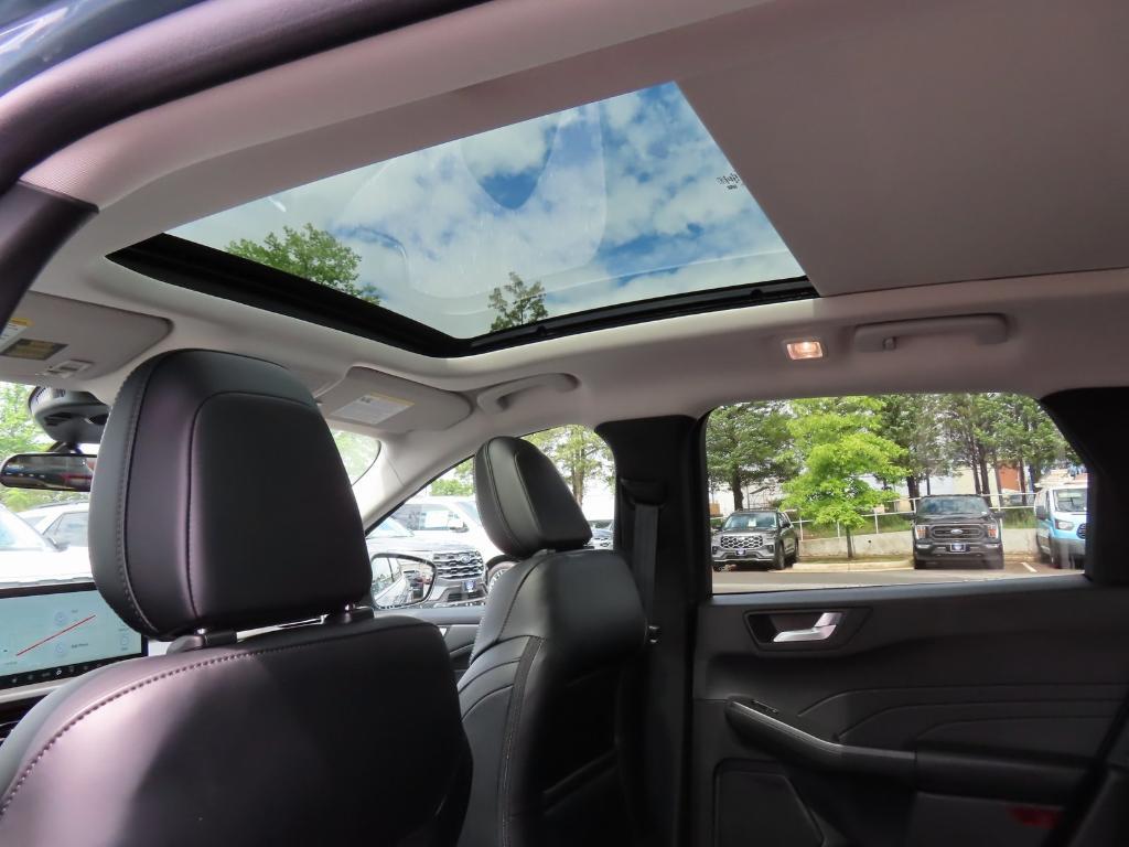 new 2025 Ford Escape car, priced at $32,772