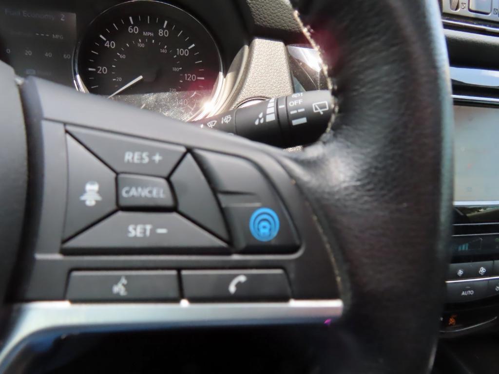 used 2020 Nissan Rogue Sport car, priced at $18,000