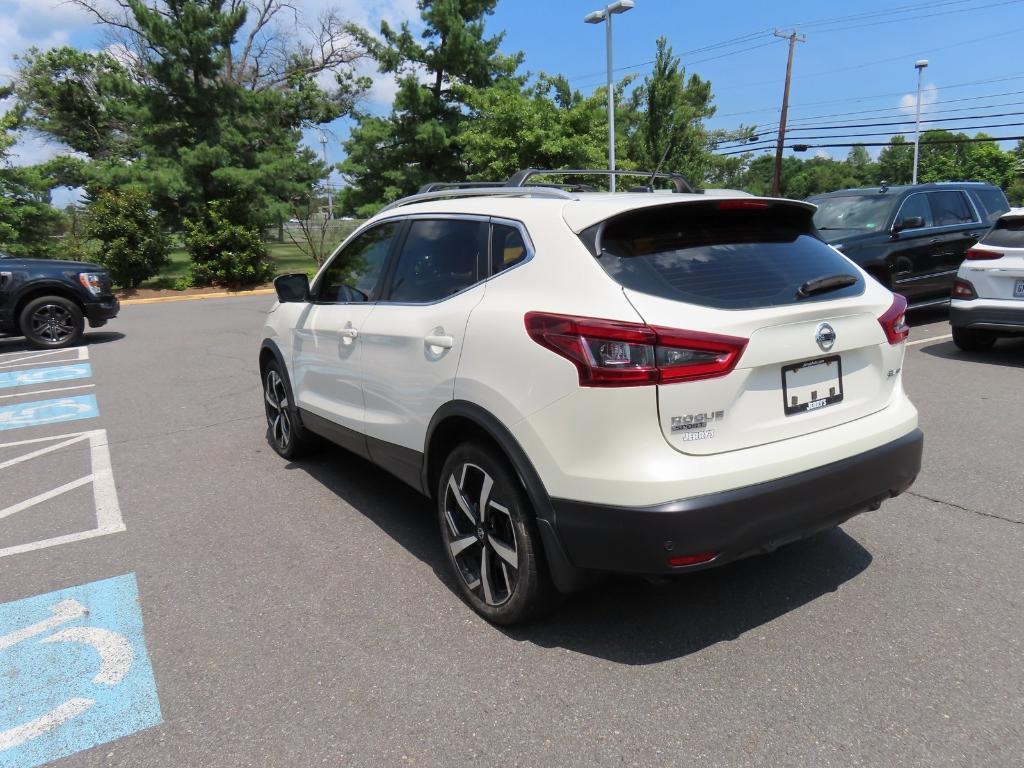 used 2020 Nissan Rogue Sport car, priced at $18,000