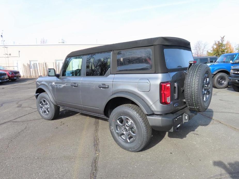 new 2024 Ford Bronco car, priced at $37,736