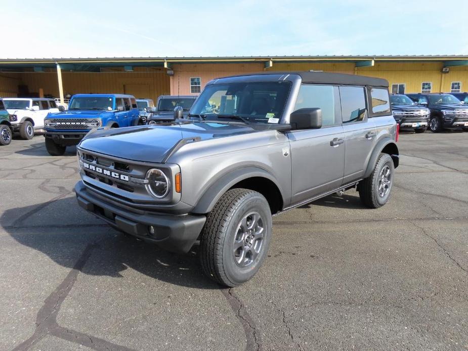 new 2024 Ford Bronco car, priced at $37,736