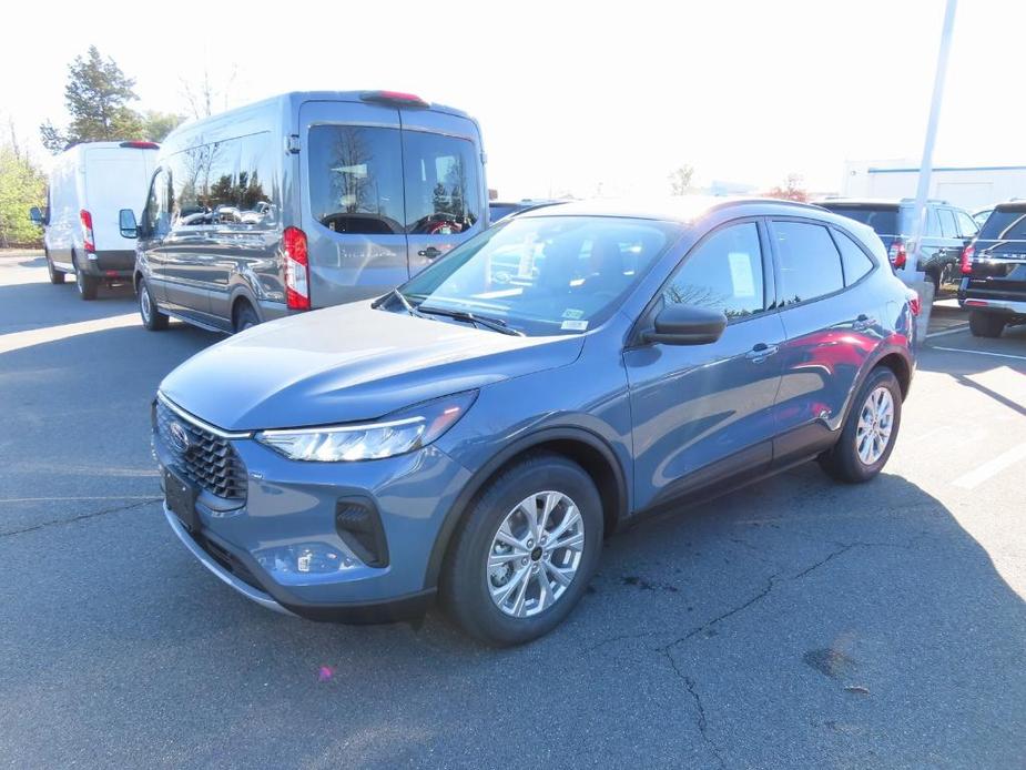 new 2025 Ford Escape car, priced at $27,403