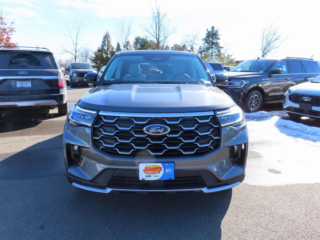 new 2025 Ford Explorer car, priced at $58,627