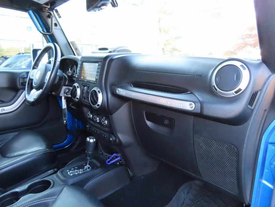 used 2016 Jeep Wrangler Unlimited car, priced at $25,500