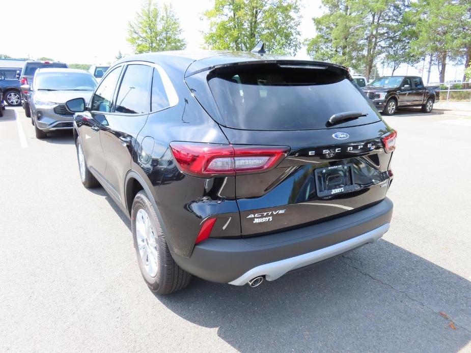 new 2024 Ford Escape car, priced at $27,213