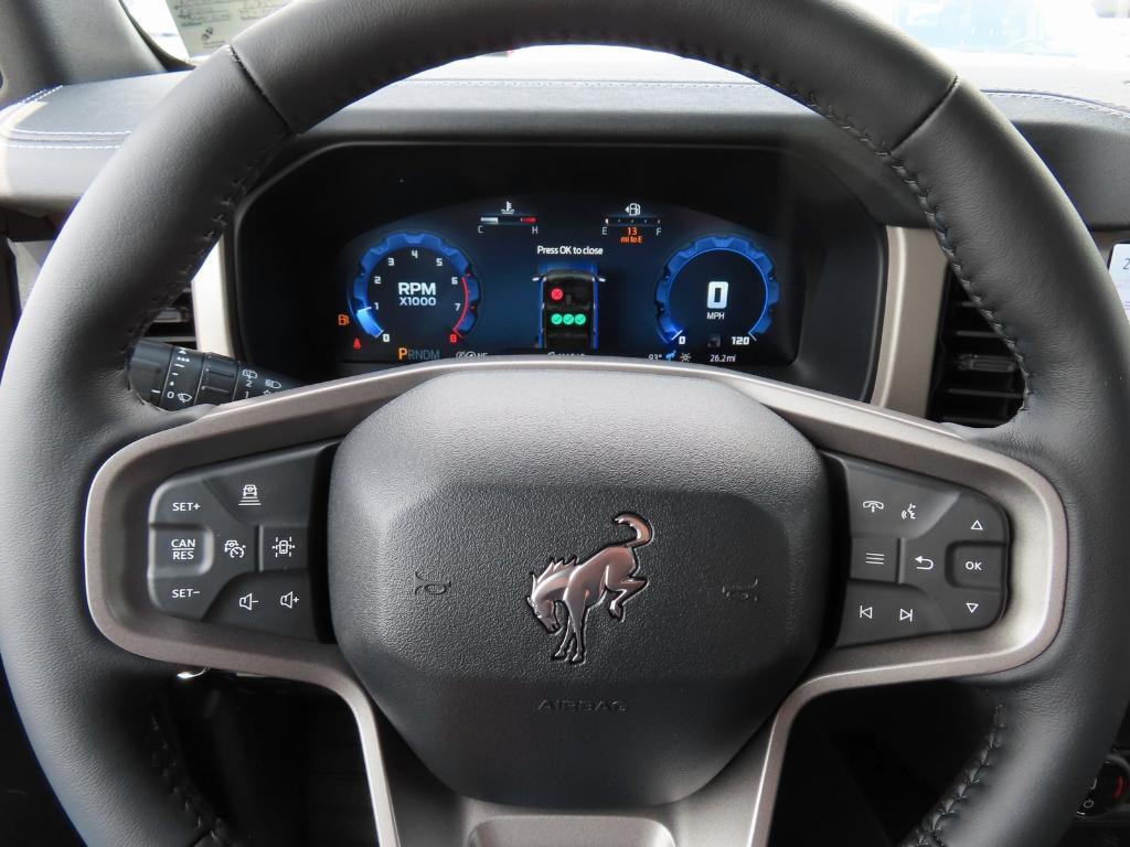new 2025 Ford Bronco car, priced at $52,628