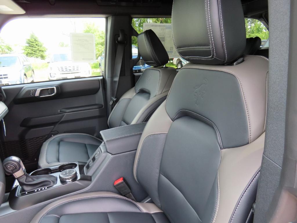 new 2025 Ford Bronco car, priced at $52,628