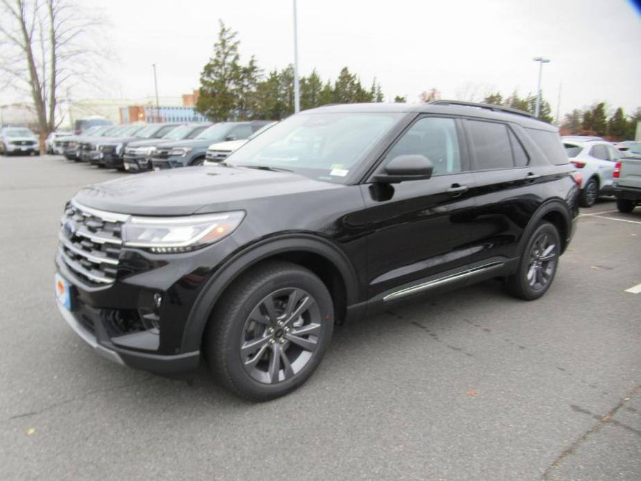 new 2025 Ford Explorer car, priced at $44,555