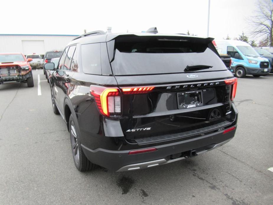 new 2025 Ford Explorer car, priced at $44,555