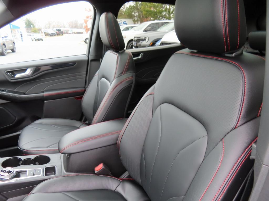 new 2026 Ford Escape car, priced at $40,551