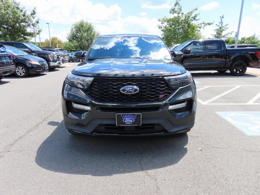 used 2022 Ford Explorer car, priced at $34,000