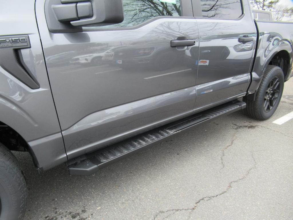 new 2025 Ford F-150 car, priced at $47,357