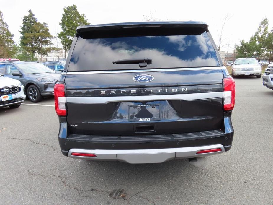 new 2024 Ford Expedition car, priced at $58,565