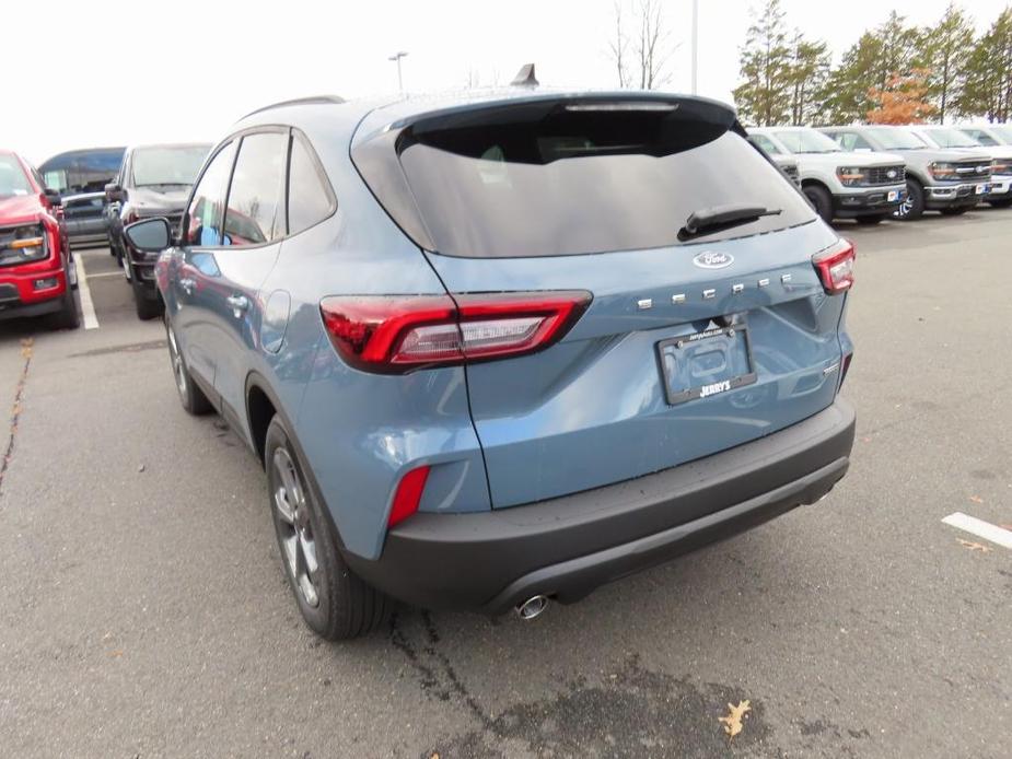 new 2025 Ford Escape car, priced at $32,872