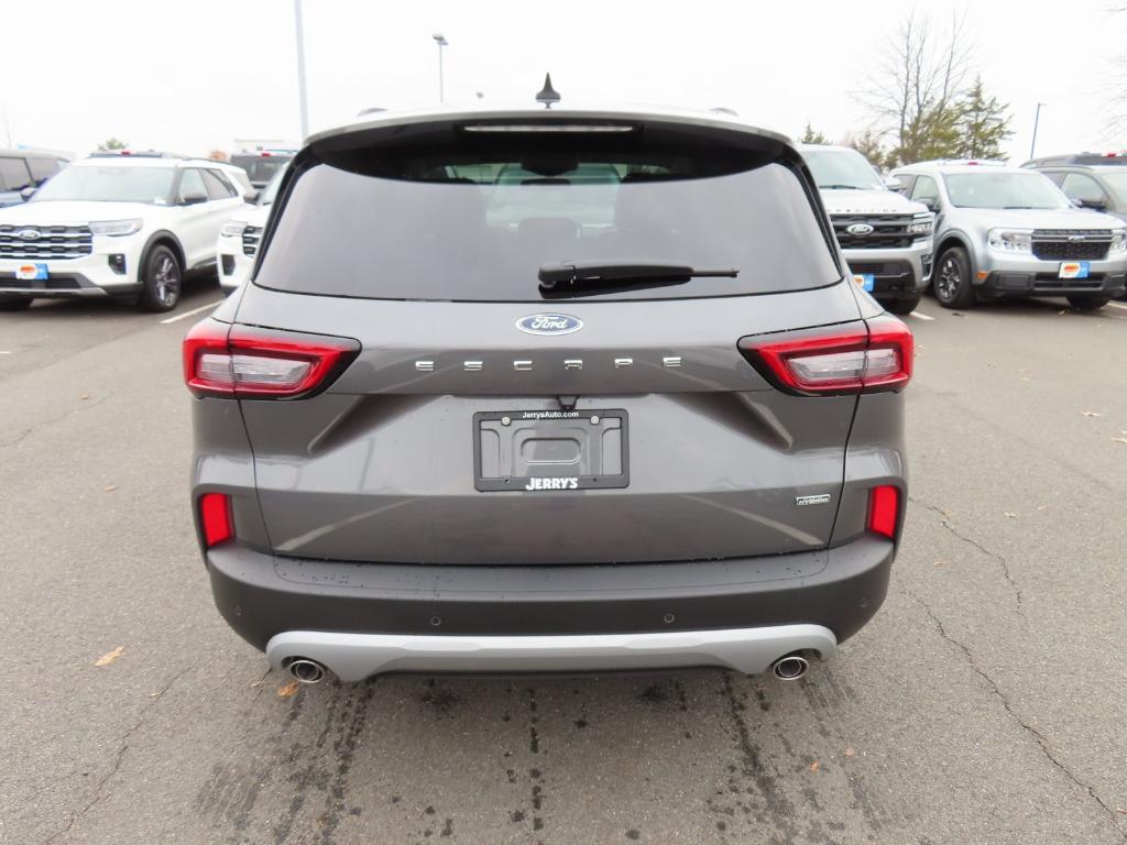 new 2025 Ford Escape car, priced at $33,905