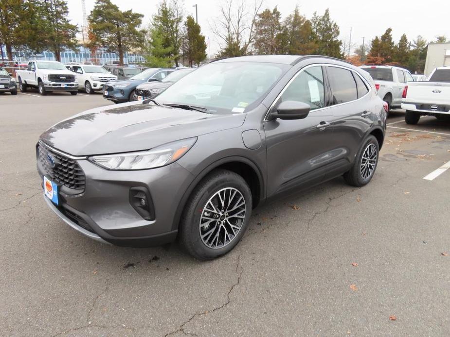 new 2025 Ford Escape car, priced at $33,905