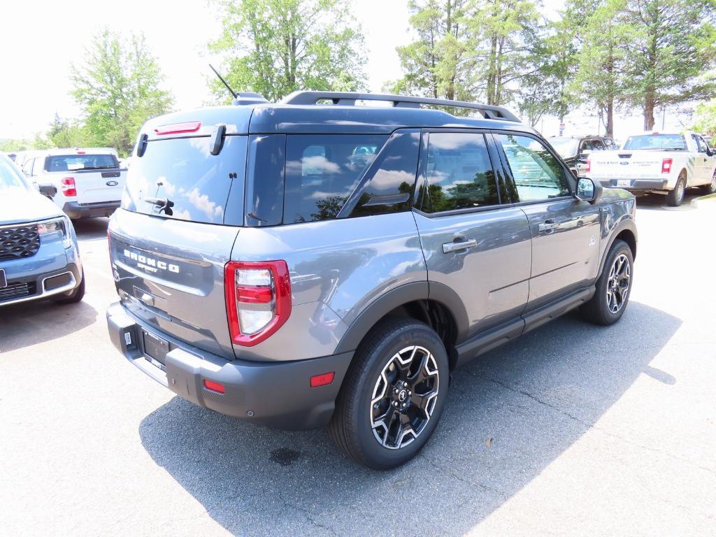 new 2025 Ford Bronco Sport car, priced at $36,771
