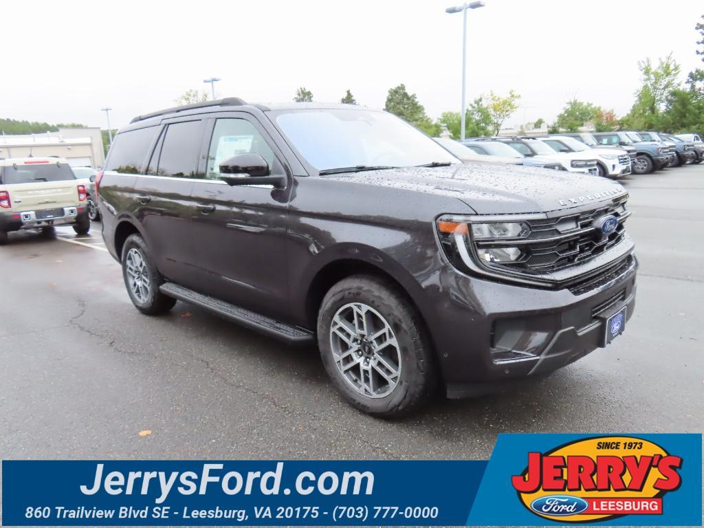 new 2025 Ford Expedition car, priced at $70,820