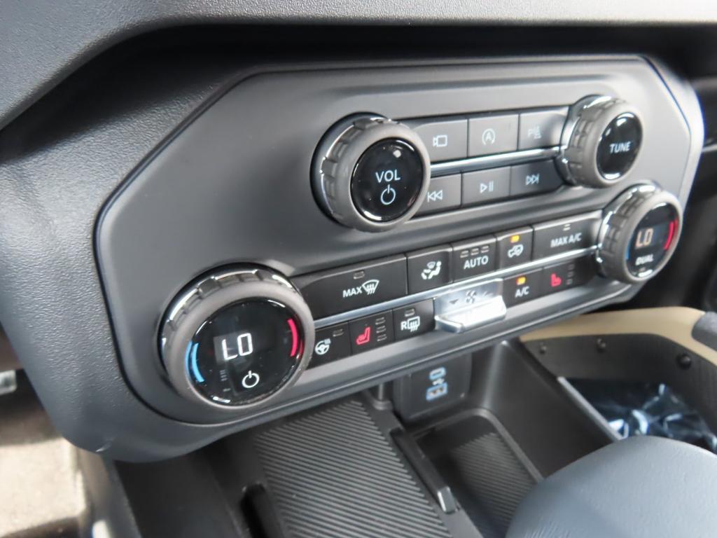 new 2025 Ford Bronco car, priced at $59,355