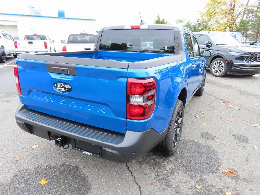 new 2025 Ford Maverick car, priced at $33,440