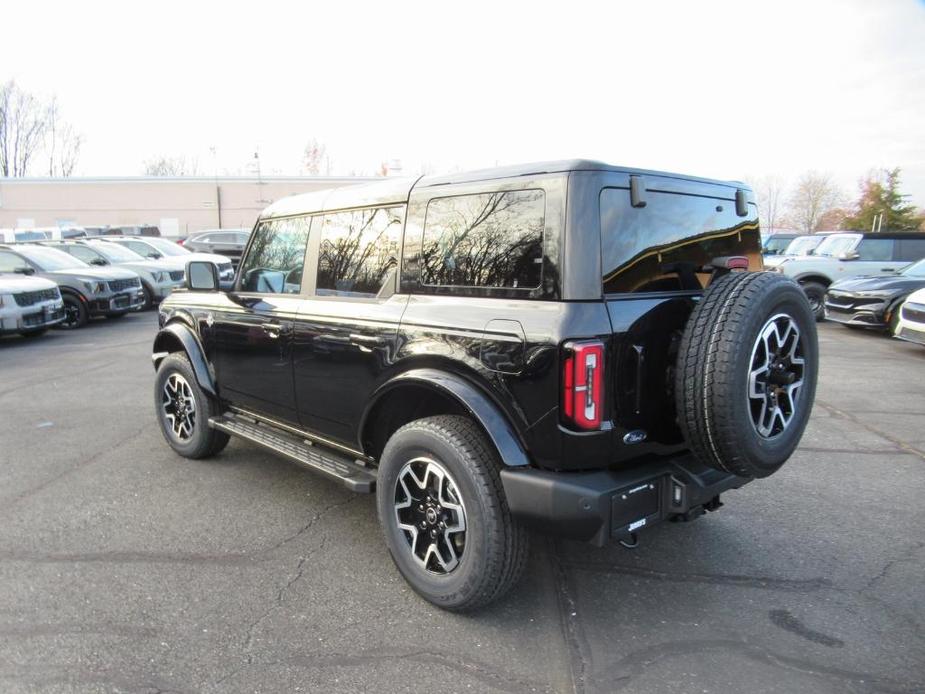 new 2024 Ford Bronco car, priced at $50,304