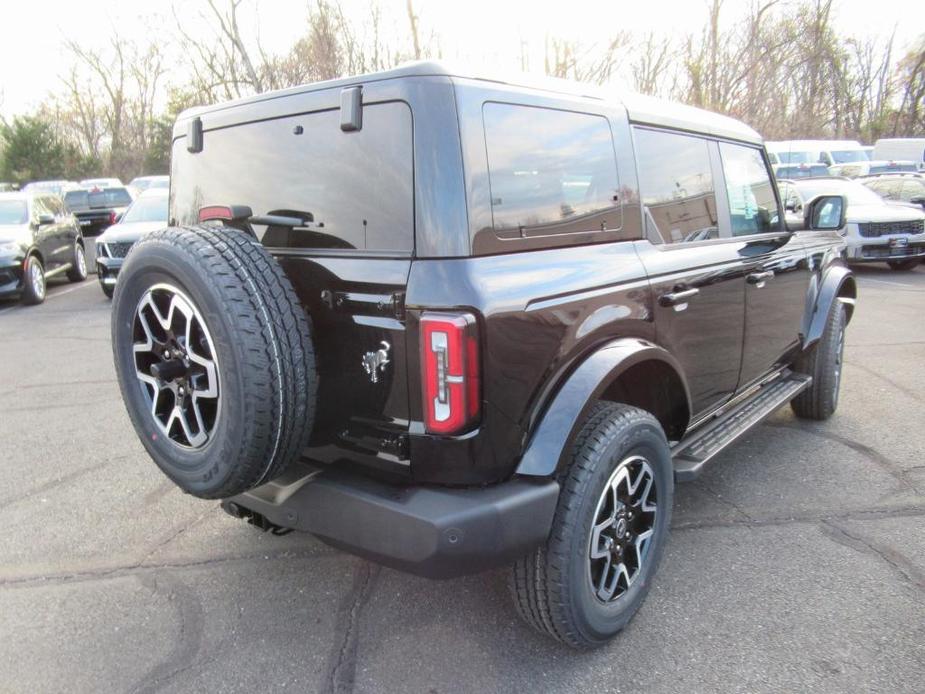 new 2024 Ford Bronco car, priced at $50,304