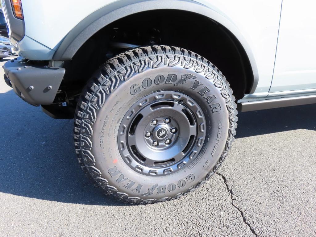 new 2024 Ford Bronco car, priced at $55,569