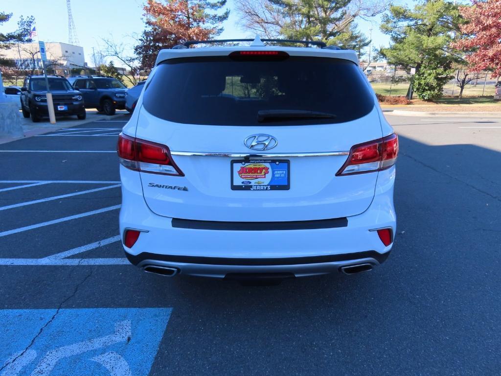 used 2018 Hyundai Santa Fe car, priced at $10,800