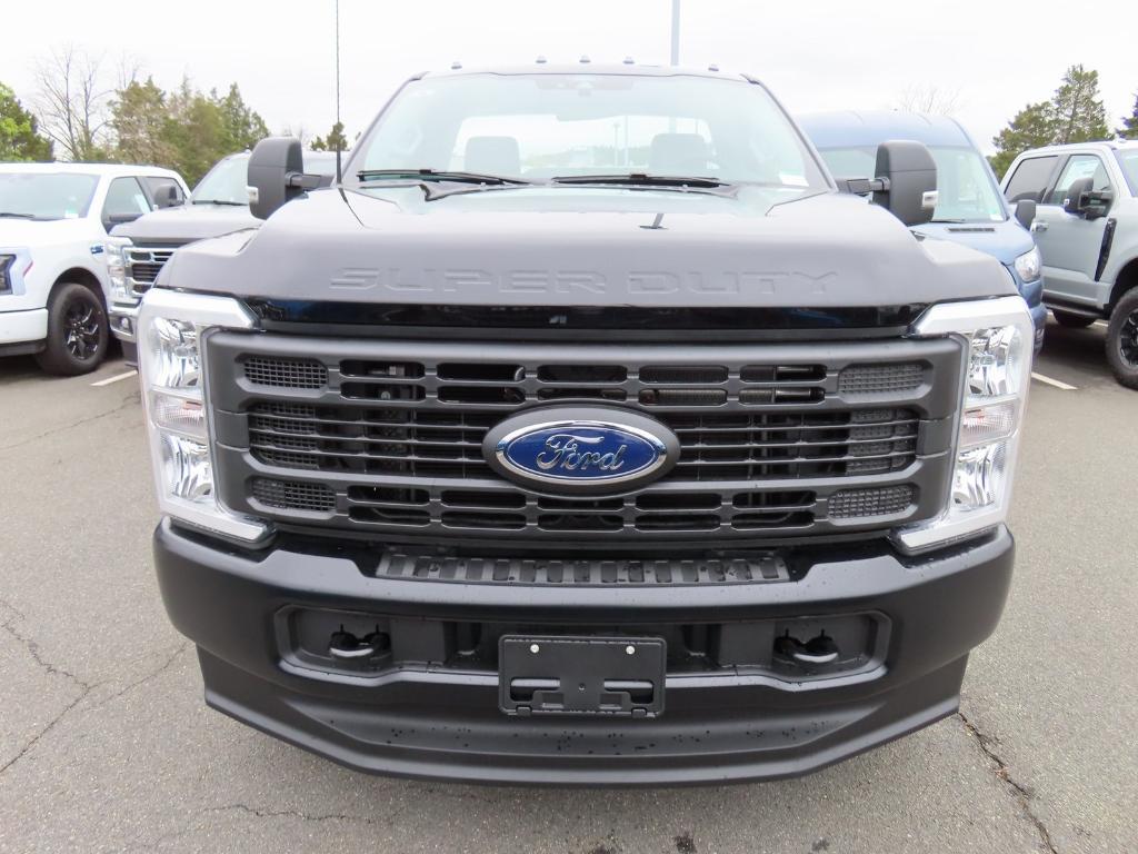 new 2025 Ford F-250 car, priced at $46,091