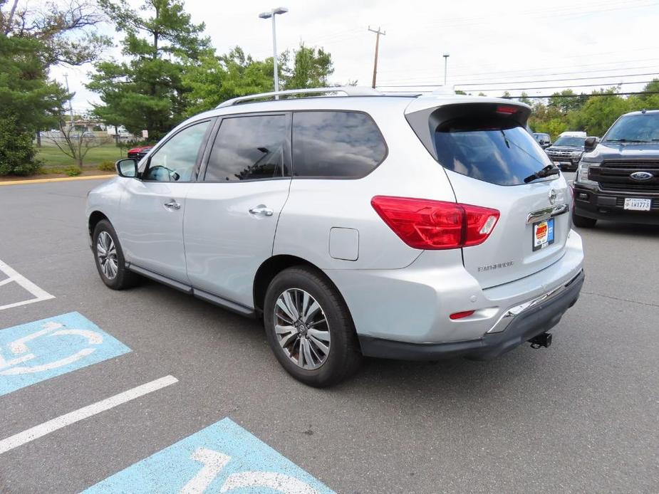 used 2019 Nissan Pathfinder car, priced at $14,000