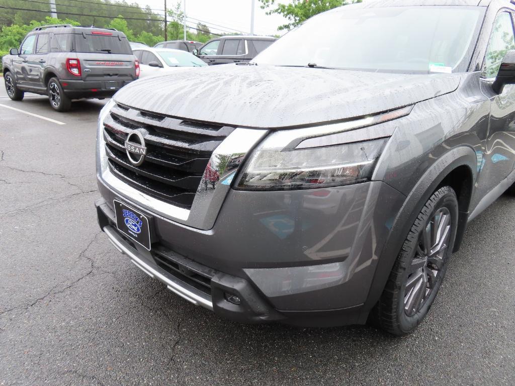 used 2023 Nissan Pathfinder car, priced at $31,500