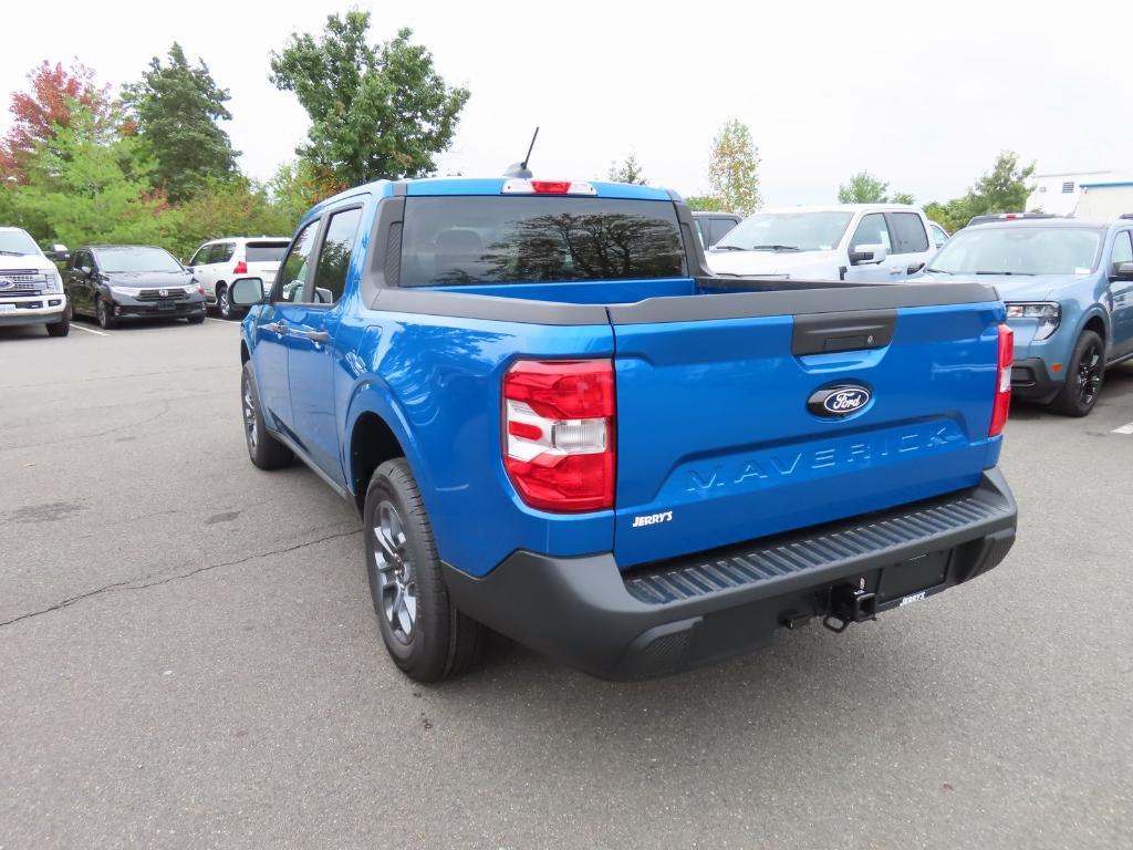 new 2025 Ford Maverick car, priced at $29,412
