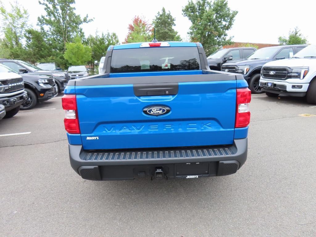 new 2025 Ford Maverick car, priced at $29,412