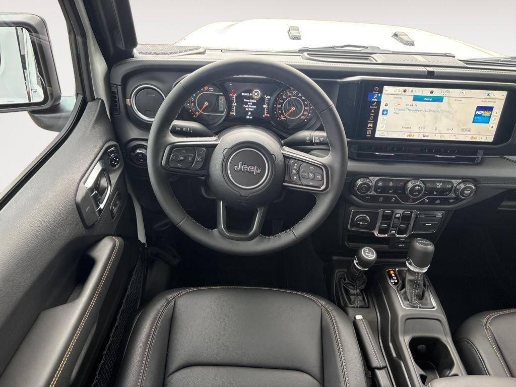 new 2025 Jeep Gladiator car, priced at $45,749