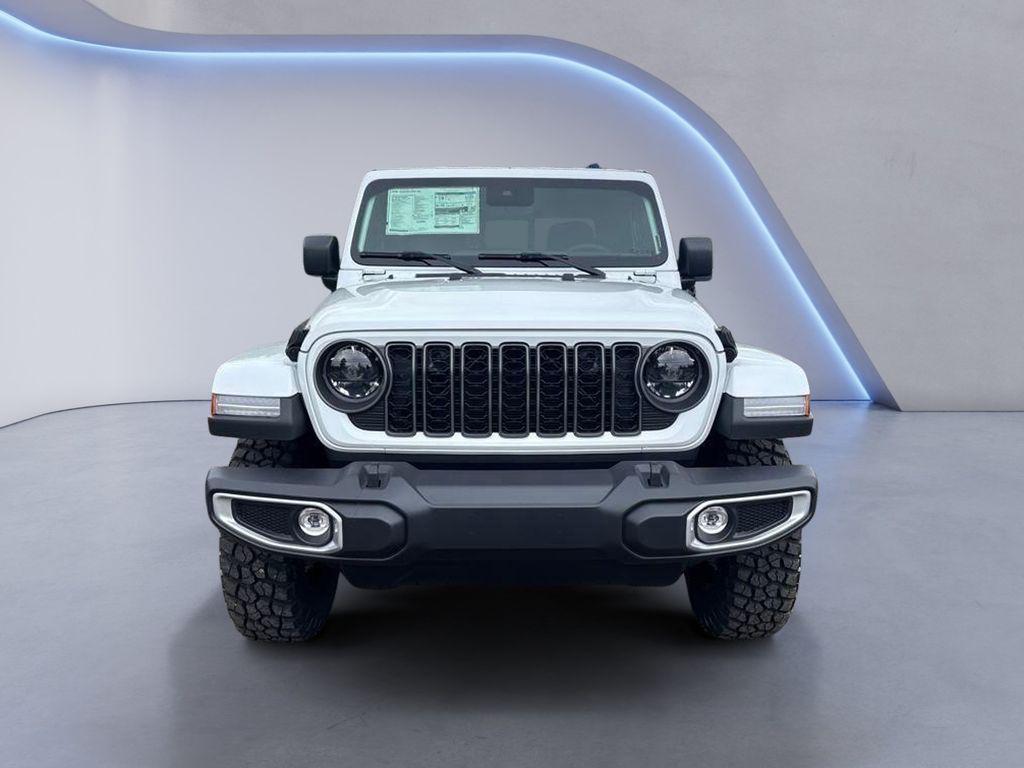new 2025 Jeep Gladiator car, priced at $45,749
