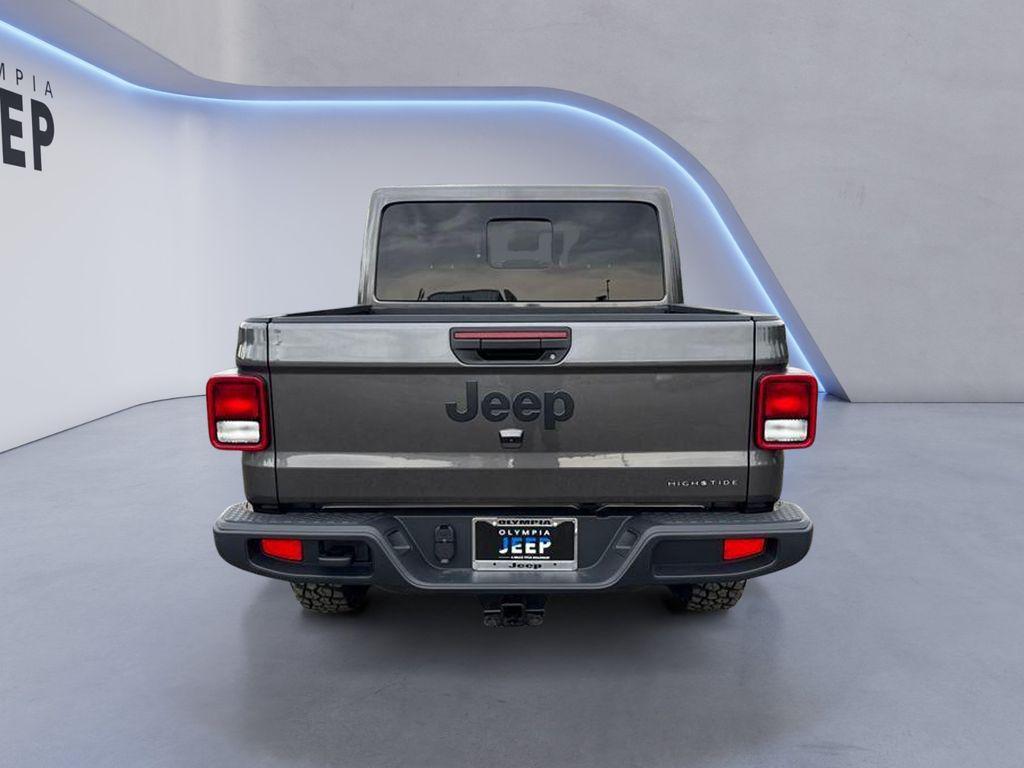 new 2025 Jeep Gladiator car, priced at $44,817