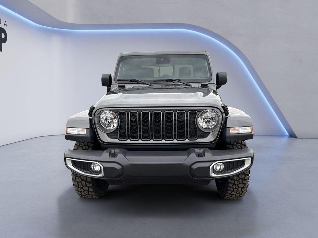 new 2025 Jeep Gladiator car, priced at $44,817
