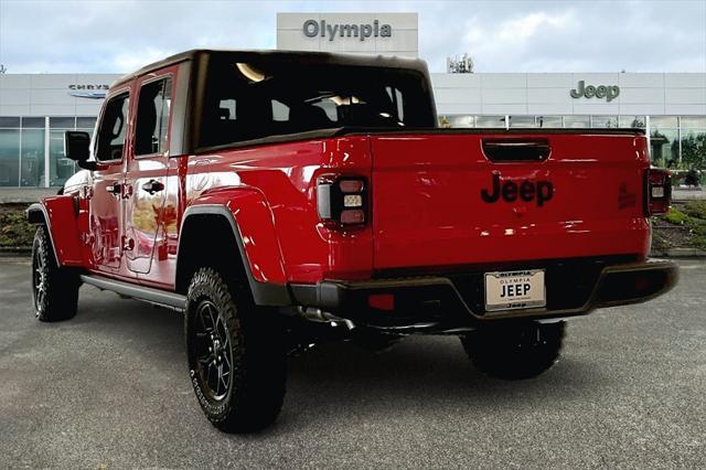 new 2024 Jeep Gladiator car, priced at $48,977