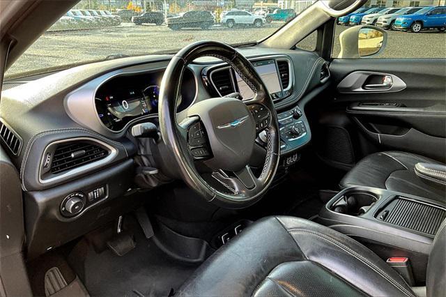 used 2021 Chrysler Pacifica Hybrid car, priced at $22,217