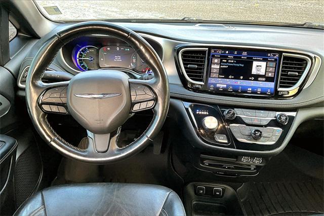 used 2021 Chrysler Pacifica Hybrid car, priced at $22,217