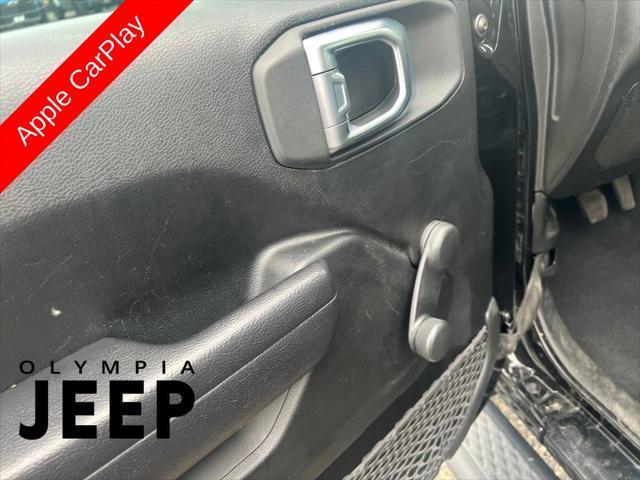 used 2022 Jeep Gladiator car, priced at $30,488