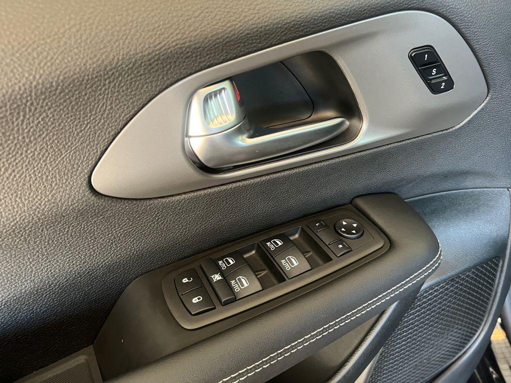 new 2026 Chrysler Pacifica car, priced at $47,252